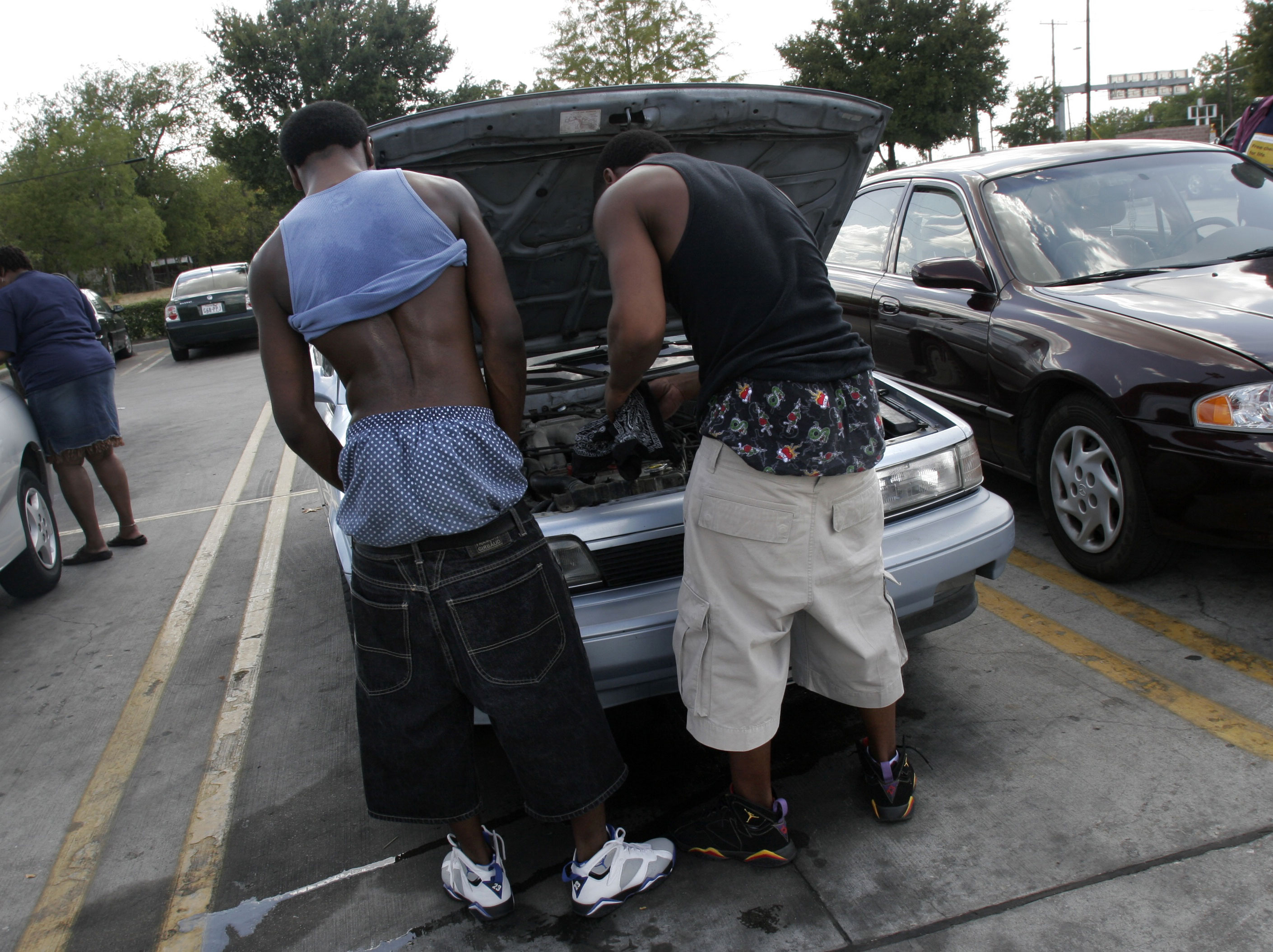 Flint Police Chief locks up youngsters for saggy pants « The “D” Spot
